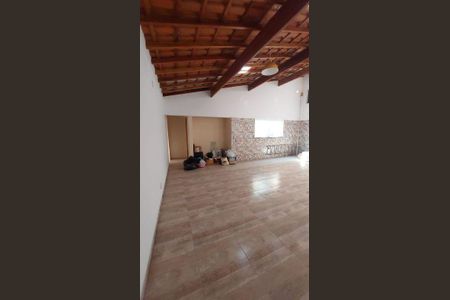 Casa à venda com 3 quartos, 250m² em Anchieta, São Bernardo do Campo