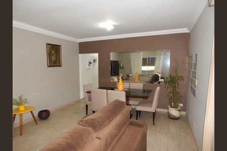 Casa à venda com 5 quartos, 180m² em Santa Terezinha, São Bernardo do Campo