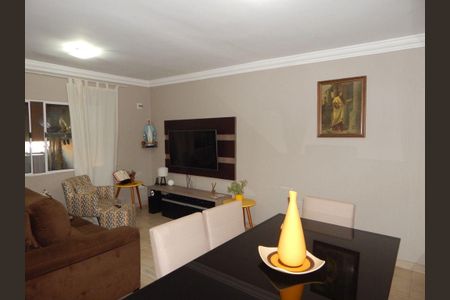 Casa à venda com 5 quartos, 180m² em Santa Terezinha, São Bernardo do Campo
