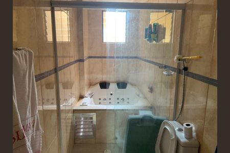 Casa à venda com 200m², 4 quartos e 3 vagas