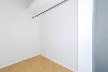Apartamento à venda com 65m², 1 quarto e 1 vaga Apartamento à venda com 65m², 1 quarto e 1 vagaCloset da Suíte