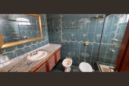 Casa à venda com 309m², 3 quartos e 8 vagas