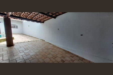 Casa à venda com 3 quartos, 309m² em Vila Tupi, São Bernardo do Campo