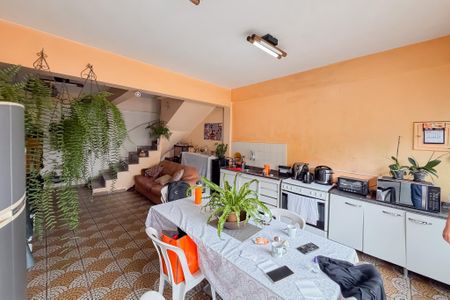 Sala de casa à venda com 4 quartos, 250m² em Vila Monumento, São Paulo