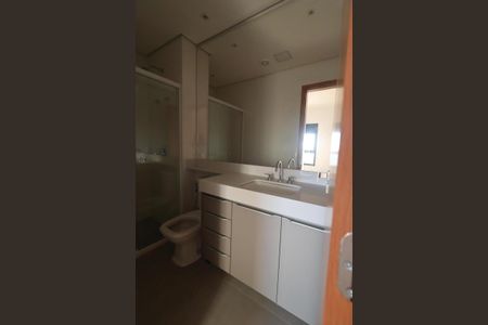 Apartamento para alugar com 80m², 2 quartos e 1 vaga Apartamento para alugar com 80m², 2 quartos e 1 vagaBanheiro da Suíte