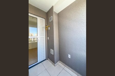 Varanda de apartamento para alugar com 2 quartos, 29m² em Vila Santo Estefano, São Paulo