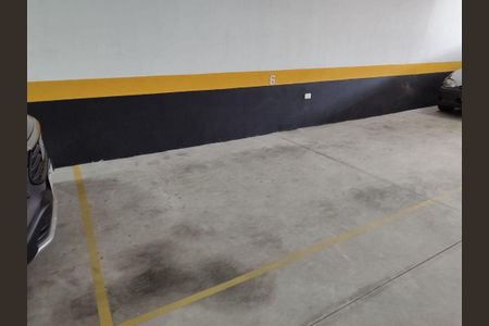 Apartamento à venda com 94m², 2 quartos e 1 vaga