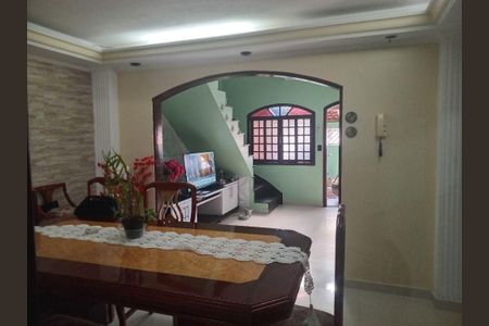 Casa à venda com 4 quartos, 219m² em Jardim Valdibia, São Bernardo do Campo