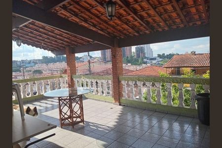 Casa à venda com 4 quartos, 219m² em Jardim Valdibia, São Bernardo do Campo