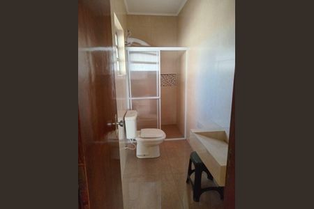 Casa à venda com 220m², 4 quartos e sem vaga