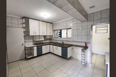 Casa à venda com 150m², 3 quartos e 2 vagas