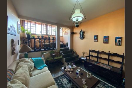 Casa à venda com 3 quartos, 198m² em Centro, São Bernardo do Campo