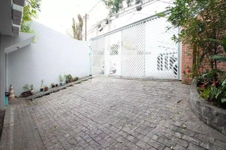 Casa à venda com 4 quartos, 280m² em Nova Petrópolis, São Bernardo do Campo