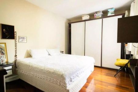Casa à venda com 4 quartos, 280m² em Nova Petrópolis, São Bernardo do Campo