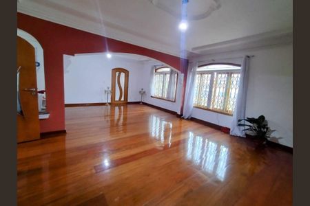 Casa à venda com 478m², 4 quartos e sem vaga