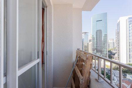 Varanda de kitnet/studio à venda com 1 quarto, 24m² em Pinheiros, São Paulo