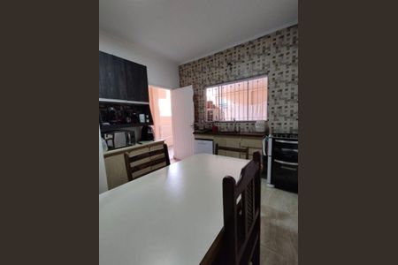 Casa à venda com 3 quartos, 250m² em Suiço, São Bernardo do Campo