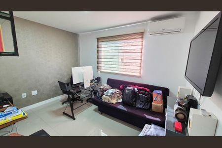 Quarto de casa de condomínio à venda com 4 quartos, 315m² em Pechincha, Rio de Janeiro