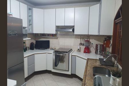 Casa à venda com 2 quartos, 120m² em Jardim das Acacias, São Bernardo do Campo