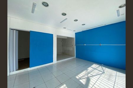 Casa à venda com 3 quartos, 252m² em Nova Petrópolis, São Bernardo do Campo
