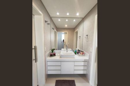 Casa à venda com 300m², 4 quartos e 6 vagas