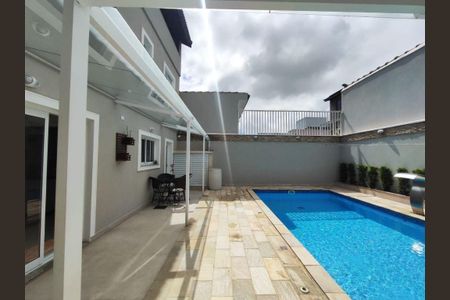 Casa à venda com 300m², 4 quartos e 6 vagas