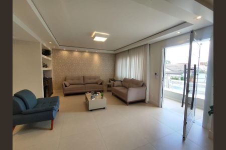 Casa à venda com 300m², 4 quartos e 6 vagas