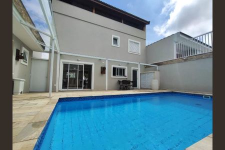 Casa à venda com 300m², 4 quartos e 6 vagas
