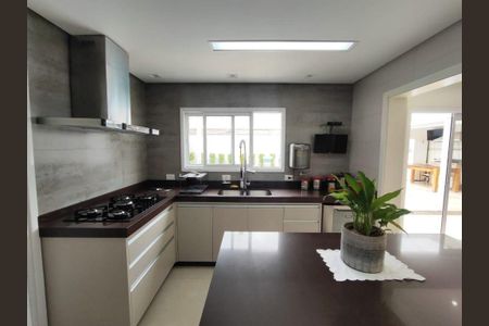 Casa à venda com 300m², 4 quartos e 6 vagas