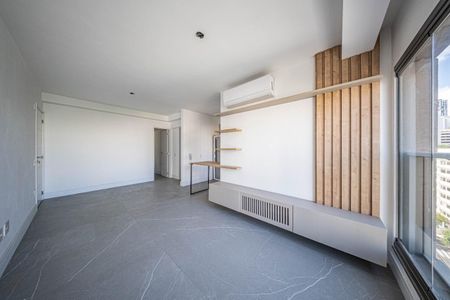 Apartamento à venda com 71m², 2 quartos e 1 vaga