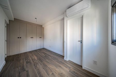 Apartamento à venda com 71m², 2 quartos e 1 vaga