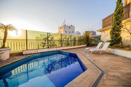Apartamento à venda com 550m², 5 quartos e 8 vagas