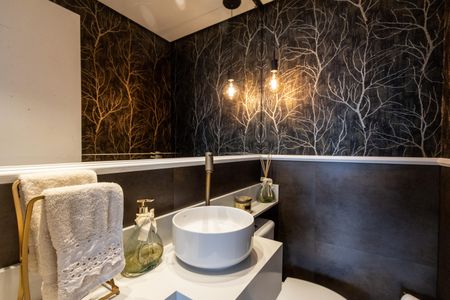 Lavabo de apartamento à venda com 3 quartos, 142m² em Vila Leopoldina, São Paulo