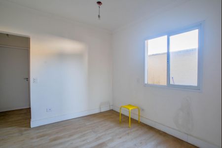 Sala de kitnet/studio para alugar com 2 quartos, 50m² em Parque Industriario, Santo André