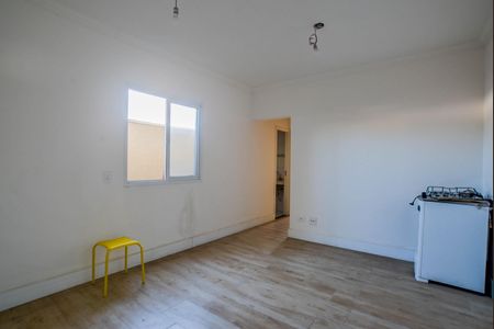 Sala de kitnet/studio para alugar com 2 quartos, 50m² em Parque Industriario, Santo André