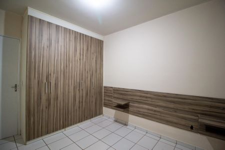 Quarto 1 de apartamento para alugar com 2 quartos, 55m² em Jardim Sao Lourenzo, Sorocaba