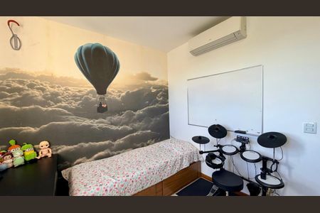 Apartamento à venda com 2 quartos, 68m² em Santa Tereza, Belo Horizonte