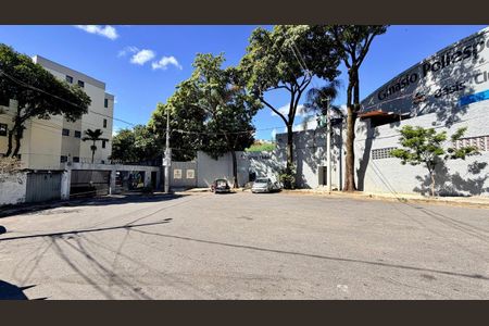 Apartamento à venda com 2 quartos, 68m² em Santa Tereza, Belo Horizonte