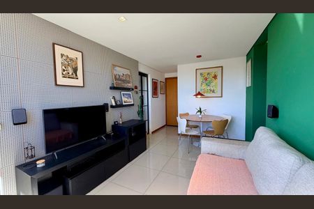 Apartamento à venda com 2 quartos, 68m² em Santa Tereza, Belo Horizonte