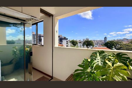 Apartamento à venda com 2 quartos, 68m² em Santa Tereza, Belo Horizonte