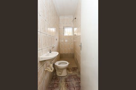 Casa para alugar com 81m², 2 quartos e sem vaga Casa para alugar com 81m², 2 quartos e sem vagaBanheiro