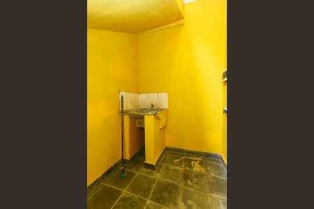 Casa para alugar com 81m², 2 quartos e sem vaga Casa para alugar com 81m², 2 quartos e sem vagaÁrea de Serviço