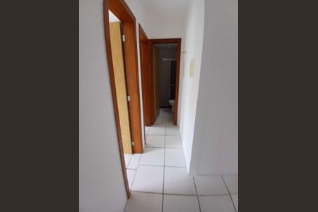 Corredor de apartamento para alugar com 2 quartos, 40m² em Vila Cachoeirinha, Cachoeirinha