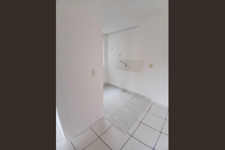 Cozinha de apartamento para alugar com 2 quartos, 40m² em Vila Cachoeirinha, Cachoeirinha