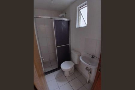Banheiro de apartamento para alugar com 2 quartos, 40m² em Vila Cachoeirinha, Cachoeirinha