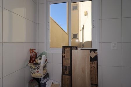 Área de Serviço de apartamento para alugar com 2 quartos, 48m² em Parque Industriario, Santo André