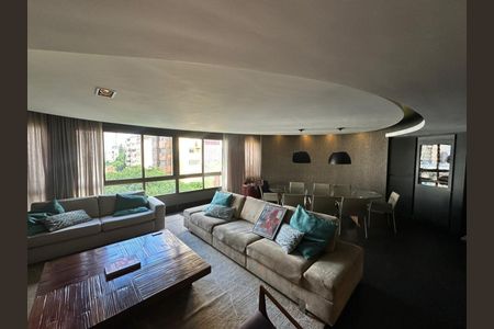 Apartamento para alugar com 158m², 3 quartos e 3 vagasSala