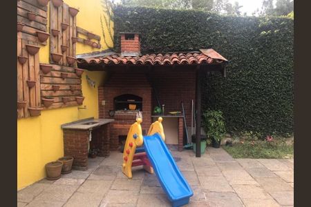 Casa à venda com 5 quartos, 571m² em Campo Belo, São Paulo