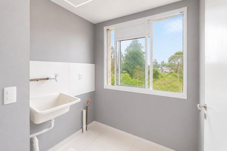 Área de serviço de apartamento para alugar com 2 quartos, 48m² em Jardim Betânia, Cachoeirinha
