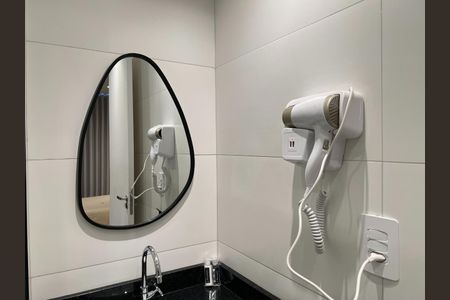 Apartamento à venda com 28m², 1 quarto e sem vaga